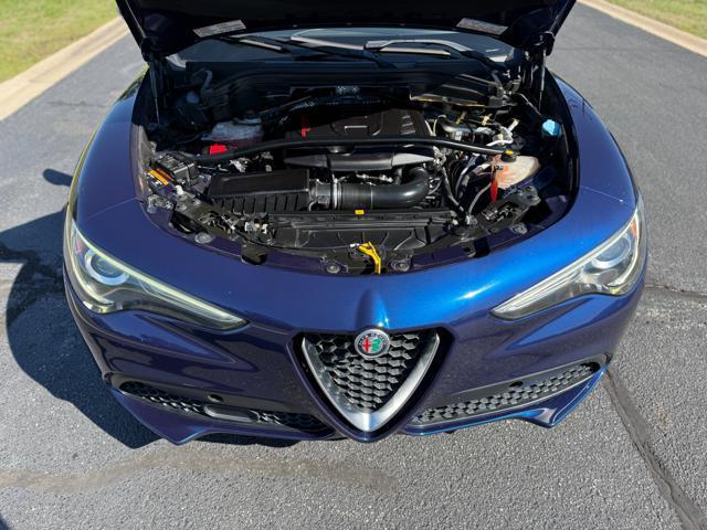 Photo of 2018 Montecarlo Blue Metallic Alfa Romeo Stelvio