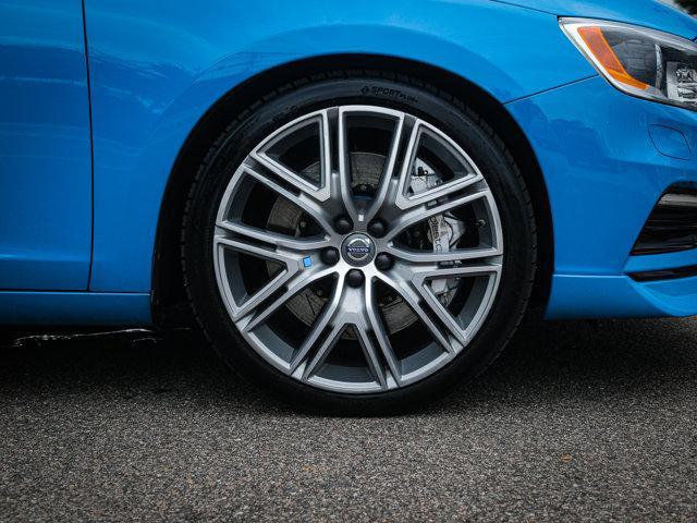 Photo of 2017 Rebel Blue Volvo V60