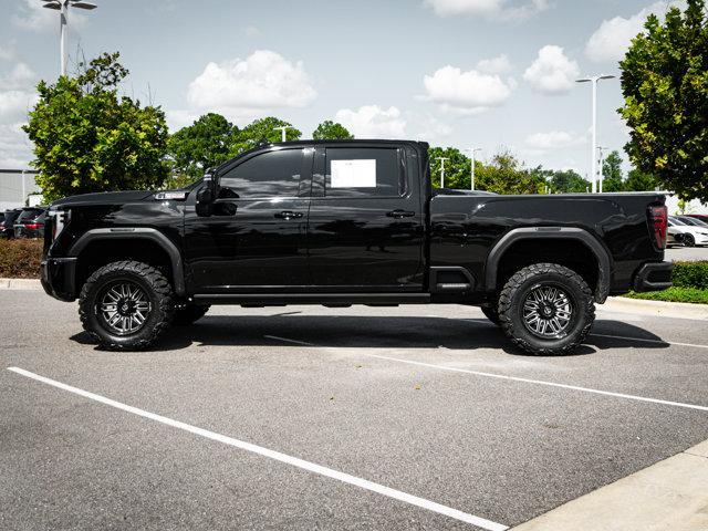Photo of 2024 Onyx Black GMC Sierra 2500