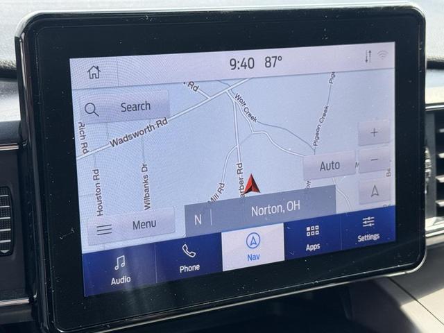 Photo of 2021 AGATE BLACK METALLIC Ford Explorer