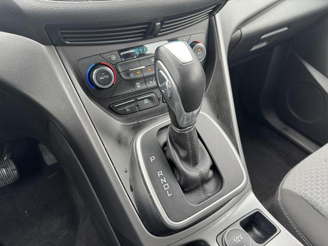 Photo of 2017 INGOT SILVER Ford C-Max Hybrid