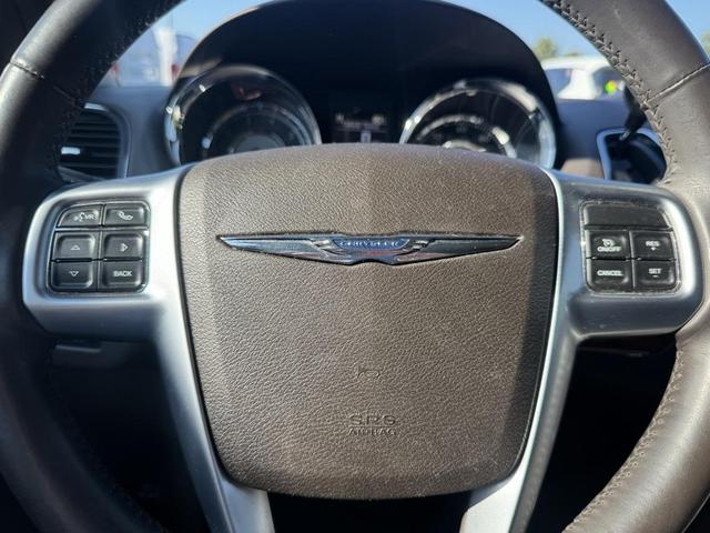 Photo of 2012 Cashmere Pearlcoat Chrysler Town & Country