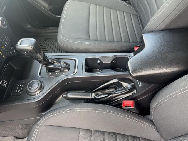 Photo of 2023 HOT PEPPER RED Ford Ranger
