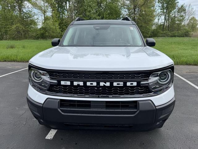 Photo of 2025 OXFORD WHITE Ford Bronco Sport