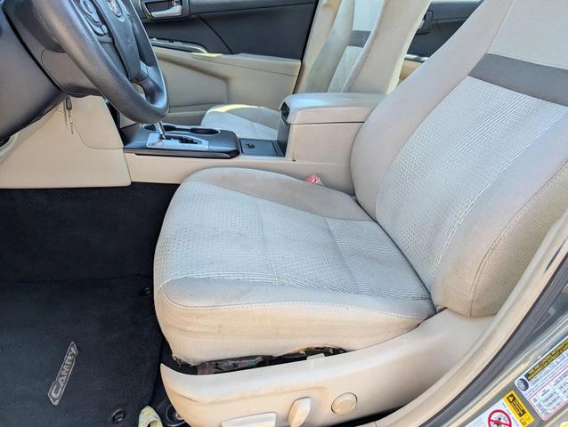 Photo of 2013 Cypress Pearl Toyota Camry