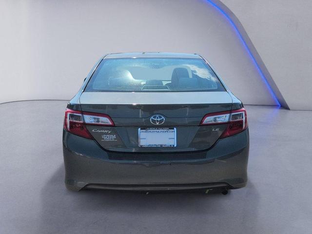 Photo of 2013 Cypress Pearl Toyota Camry
