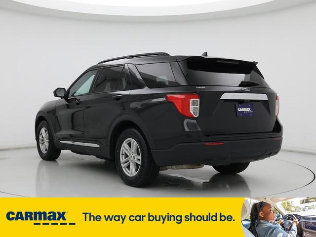 Photo of 2022 Black Ford Explorer