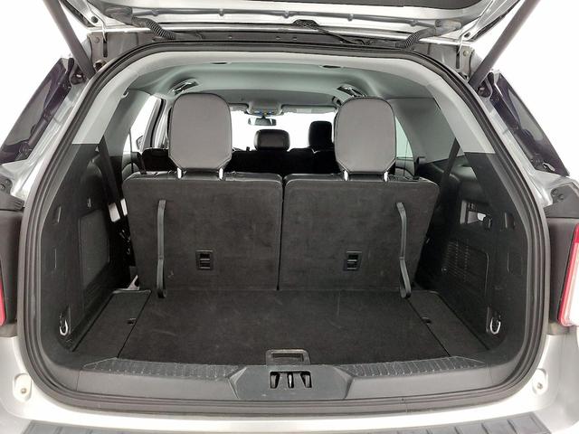Photo of 2023 Silver Ford Explorer