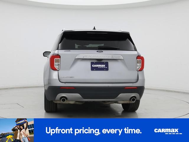 Photo of 2023 Silver Ford Explorer