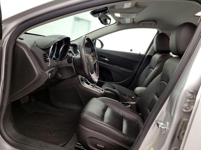 Photo of 2015 Silver Chevrolet Cruze