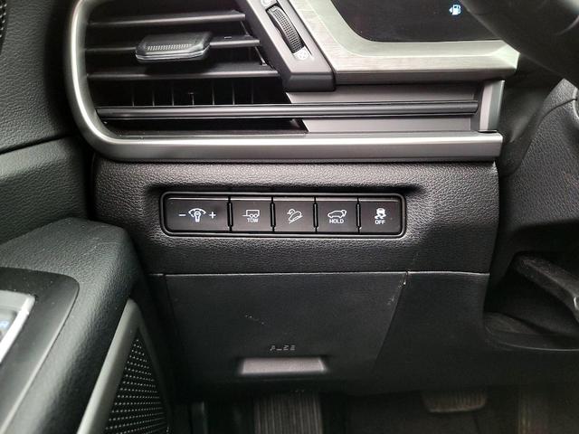 Photo of 2023 Black Kia Telluride