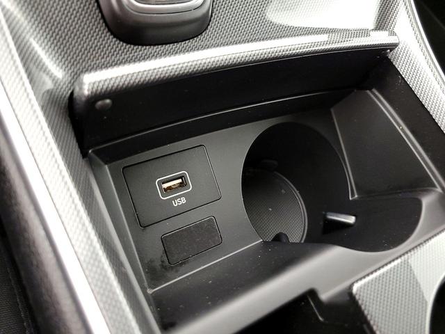 Photo of 2022 Black Hyundai SANTA FE