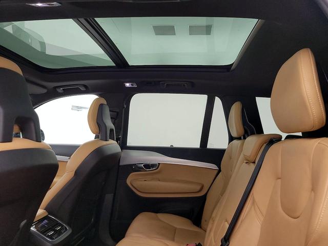 Photo of 2017 Black Volvo XC90