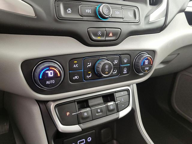 Photo of 2023 White GMC Terrain