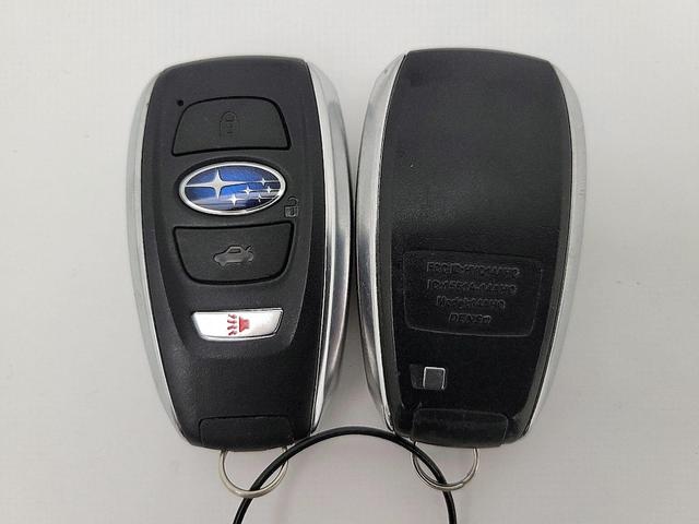 Photo of 2017 Blue Subaru Outback