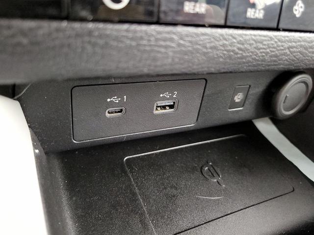 Photo of 2023 Brown Mitsubishi Outlander PHEV