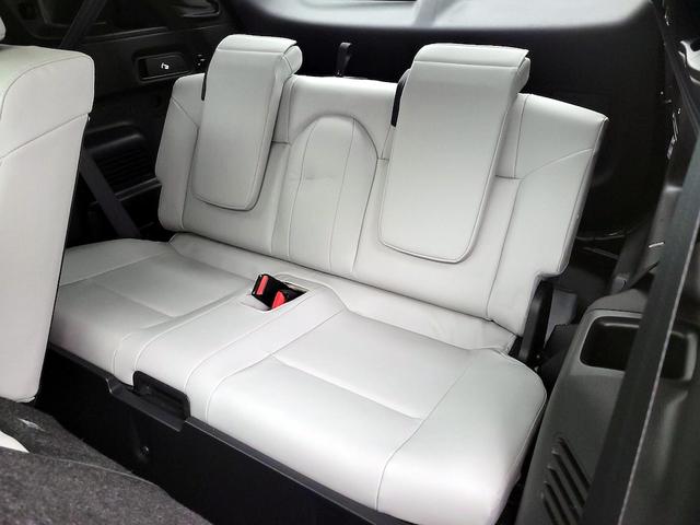 Photo of 2023 Brown Mitsubishi Outlander PHEV