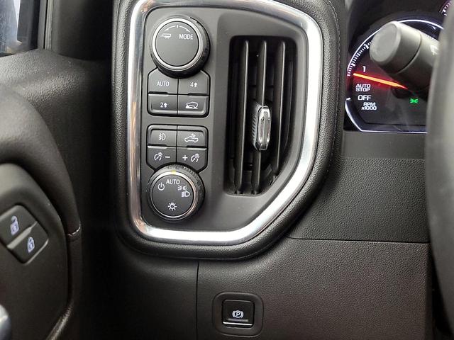 Photo of 2020 Blue Chevrolet Silverado 1500