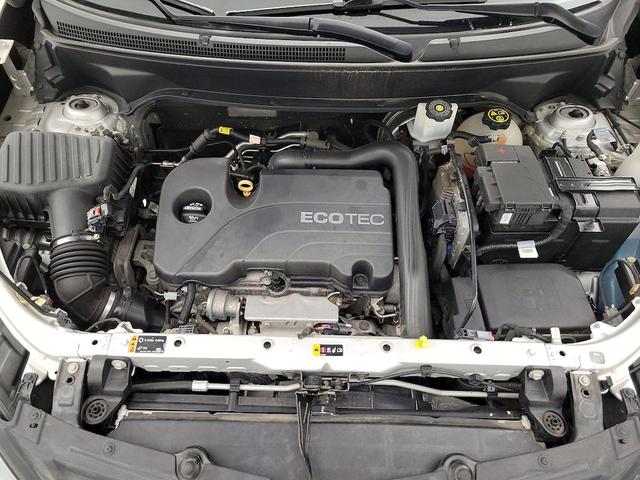 Photo of 2018 Silver Chevrolet Equinox