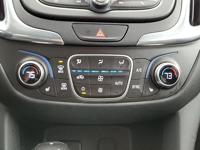 Photo of 2018 Silver Chevrolet Equinox