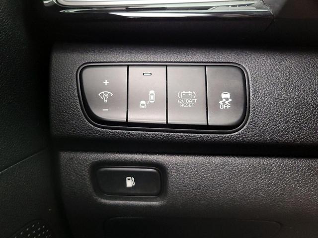 Photo of 2018 Gray Kia Niro