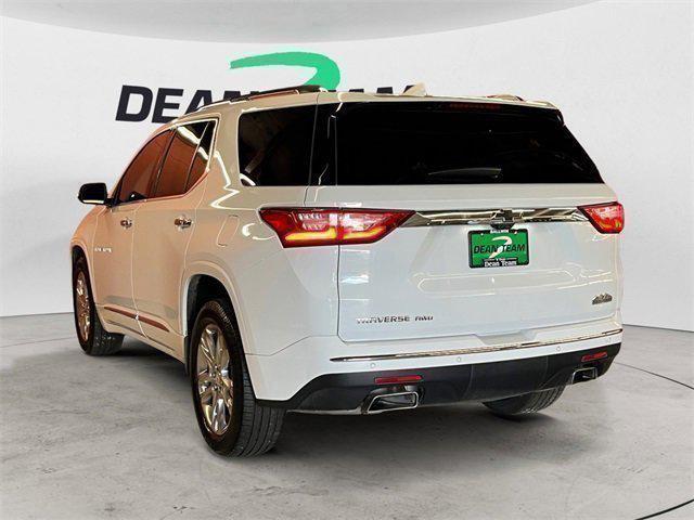 Photo of 2019 Summit White Chevrolet Traverse