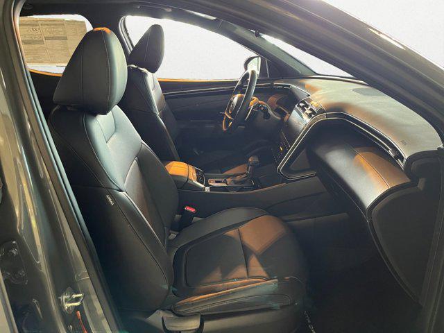 Photo of 2024 Hampton Gray Hyundai SANTA CRUZ