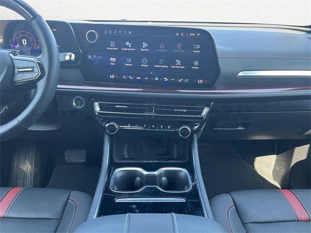 Photo of 2024 Mosaic Black Metallic Chevrolet Traverse