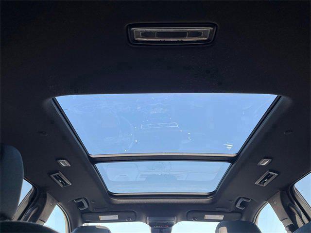 Photo of 2024 Mosaic Black Metallic Chevrolet Traverse
