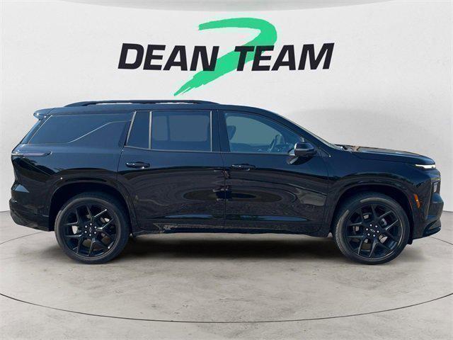 Photo of 2024 Mosaic Black Metallic Chevrolet Traverse