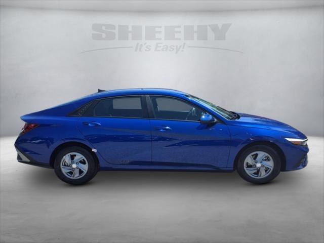 Photo of 2025 Intense Blue Hyundai ELANTRA