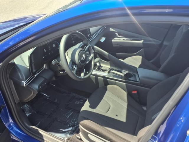Photo of 2025 Intense Blue Hyundai ELANTRA
