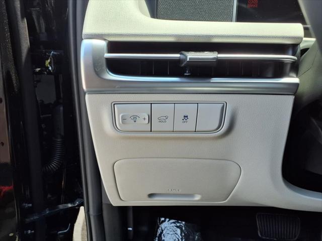 Photo of 2025 Phantom Black Hyundai TUCSON
