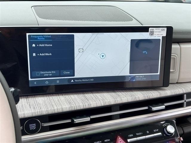 Photo of 2025 Phantom Black Hyundai SANTA FE HEV