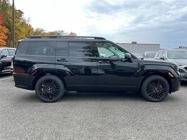 Photo of 2025 Phantom Black Hyundai SANTA FE HEV