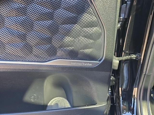 Photo of 2022 Twilight Black Hyundai SANTA FE