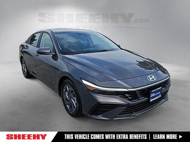 Photo of 2024 Ecotronic Gray Hyundai ELANTRA