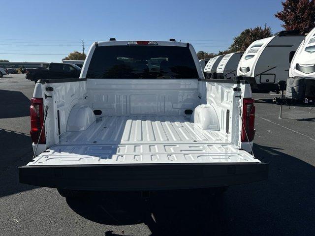 Photo of 2024 Oxford White Ford F-150