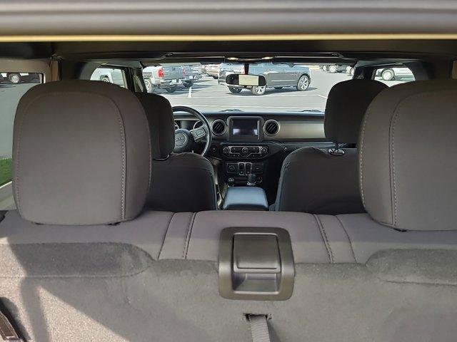 Photo of 2021 Granite Crystal Clearcoat Metallic Jeep Wrangler