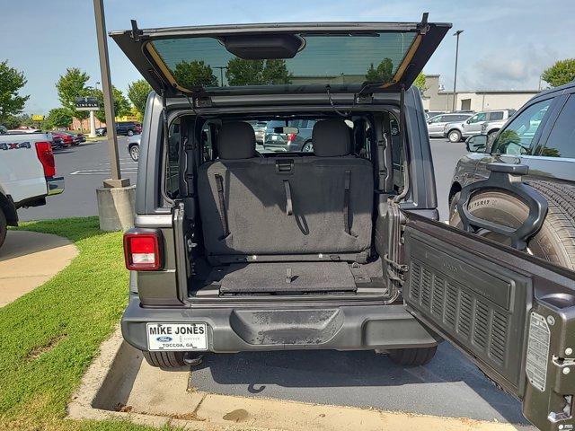 Photo of 2021 Granite Crystal Clearcoat Metallic Jeep Wrangler