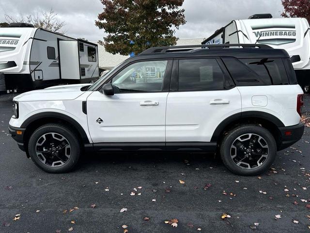 Photo of 2024 Oxford White Ford Bronco Sport