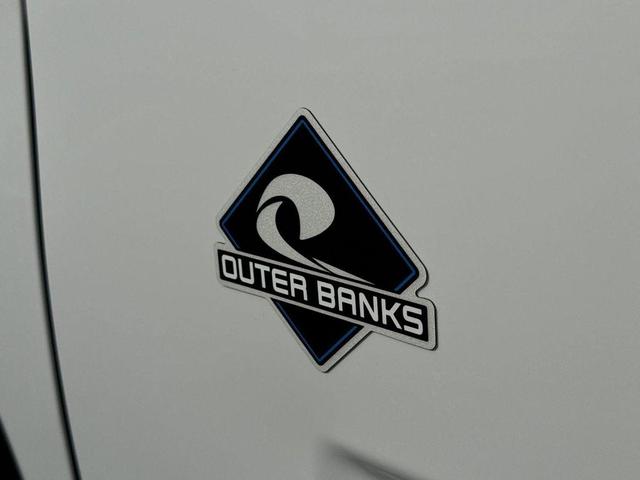 Photo of 2024 Oxford White Ford Bronco Sport