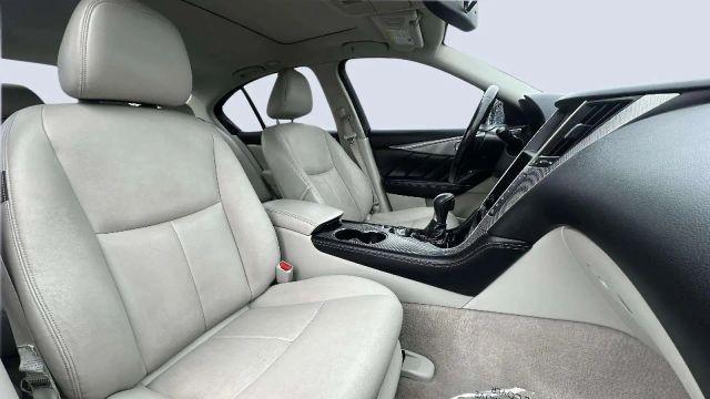 Photo of 2015 Black Obsidian INFINITI Q50