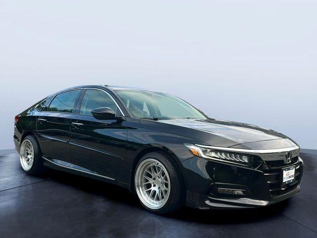 Photo of 2018 Black Honda Accord