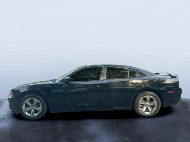 Photo of 2014 Black Dodge Charger