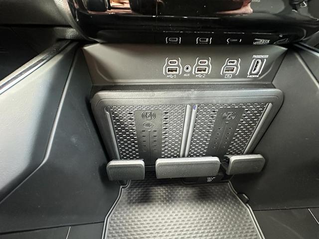 Photo of 2026 Forged Blue Metallic RAM 1500