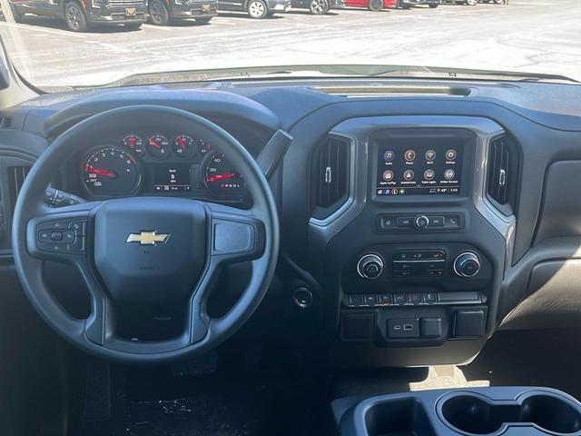 Photo of 2025 Slate Gray Metallic Chevrolet Silverado 1500