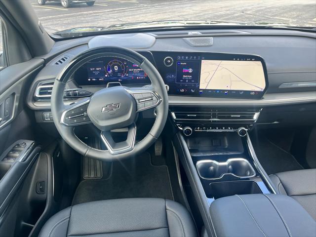 Photo of 2025 Mosaic Black Metallic Chevrolet Traverse