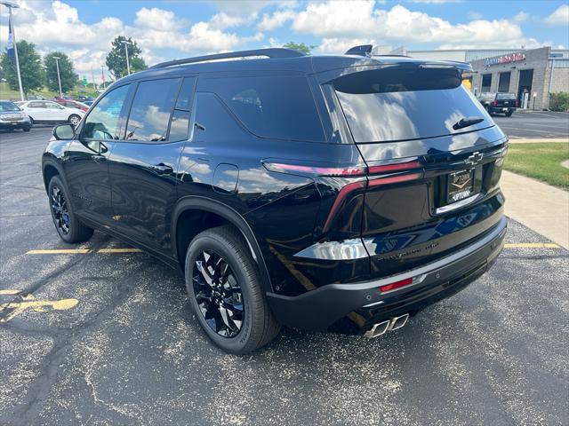 Photo of 2025 Mosaic Black Metallic Chevrolet Traverse