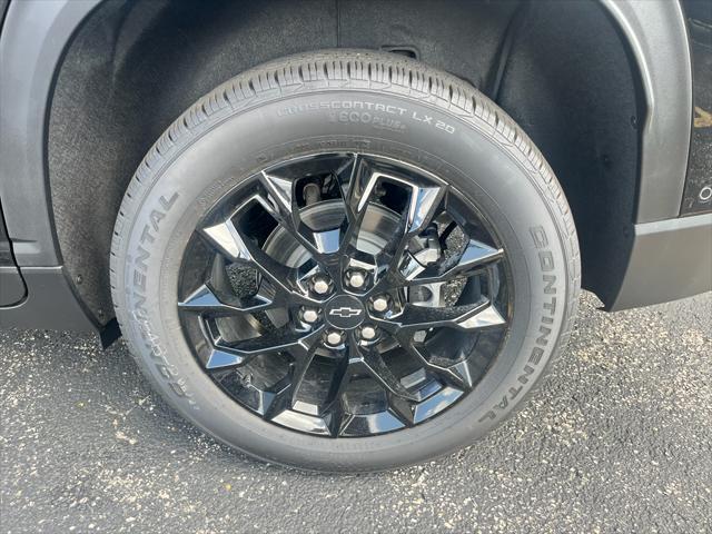 Photo of 2025 Mosaic Black Metallic Chevrolet Traverse